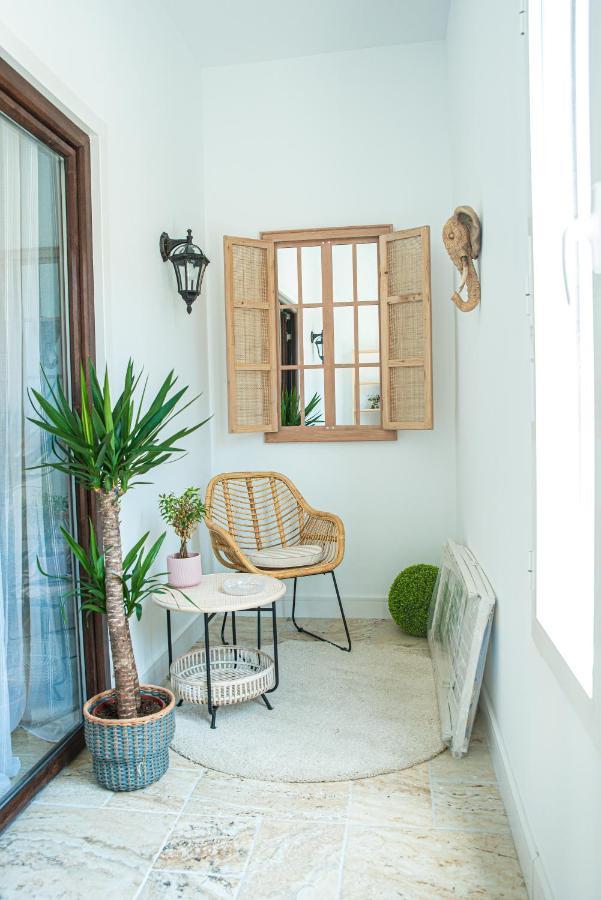 Laura Apartment Puerto Валенсия Экстерьер фото