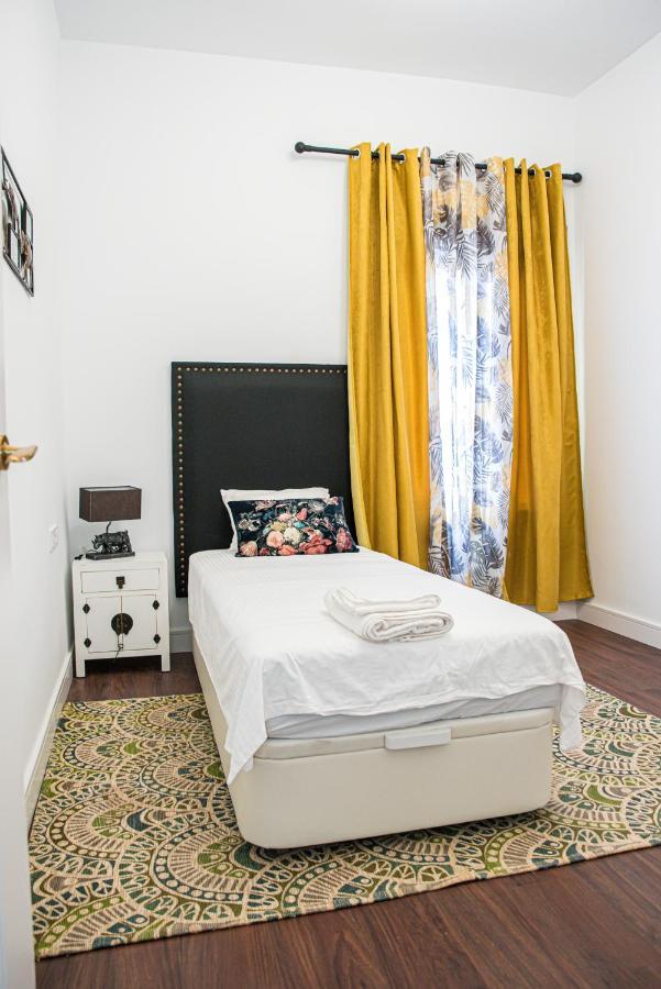 Laura Apartment Puerto Валенсия Экстерьер фото