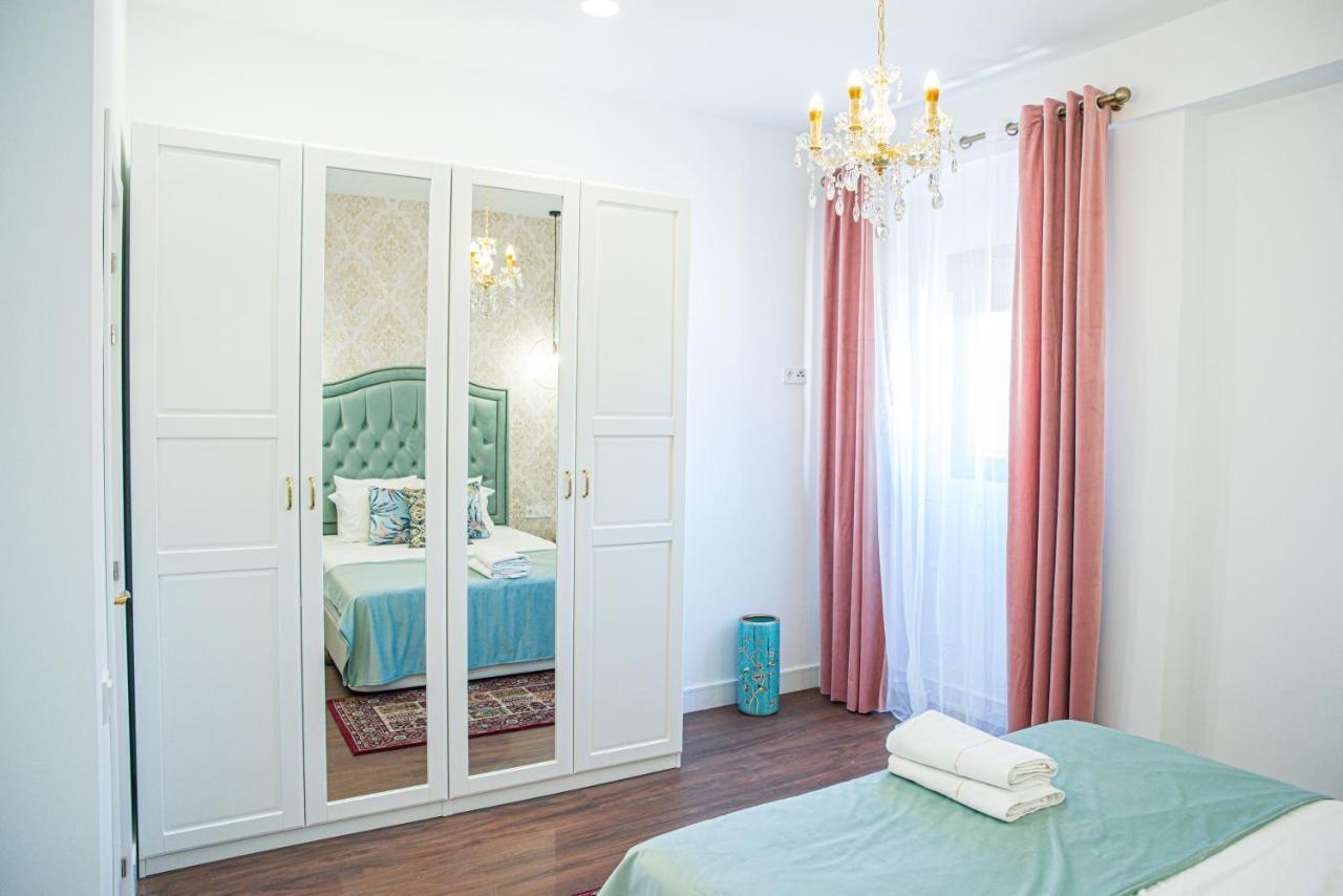 Laura Apartment Puerto Валенсия Экстерьер фото